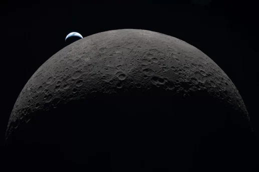 NASA розпочало будівництво місячної бази: контракти на техніку для Artemis
